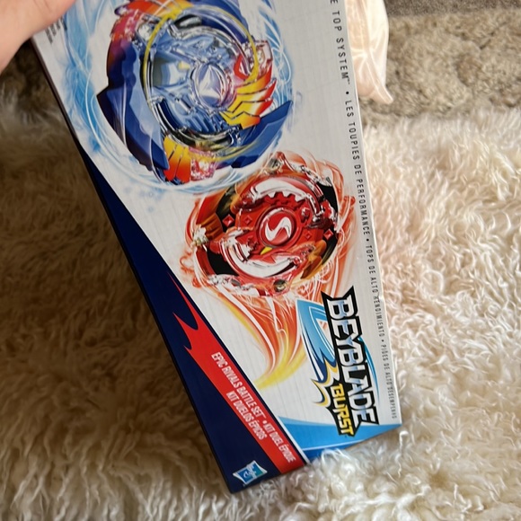 Beyblade Burst Epic Rivals Battle Set - Picture 5 of 7